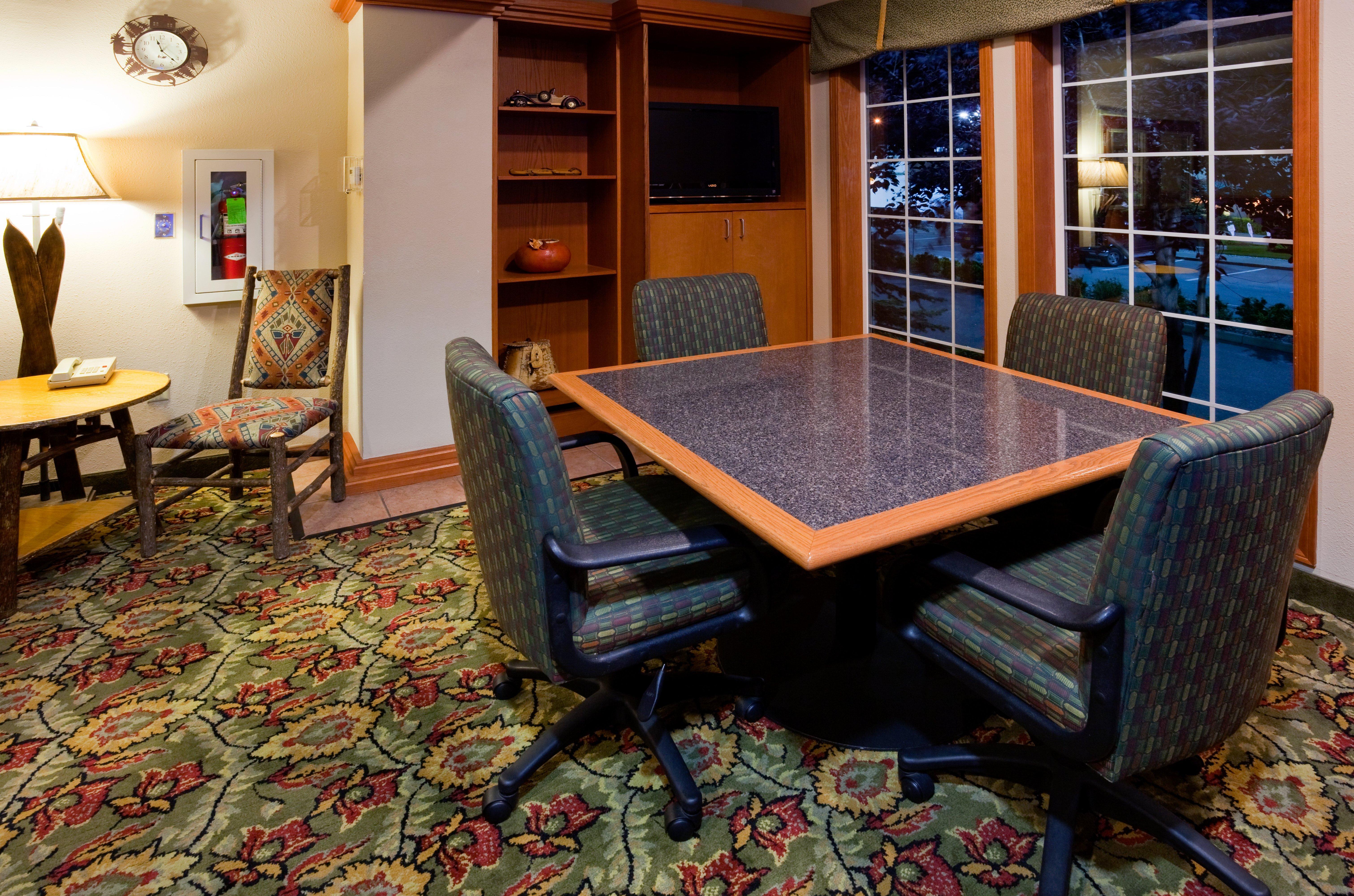 Hotel Wyndham Garden Anchorage Airport Extérieur photo