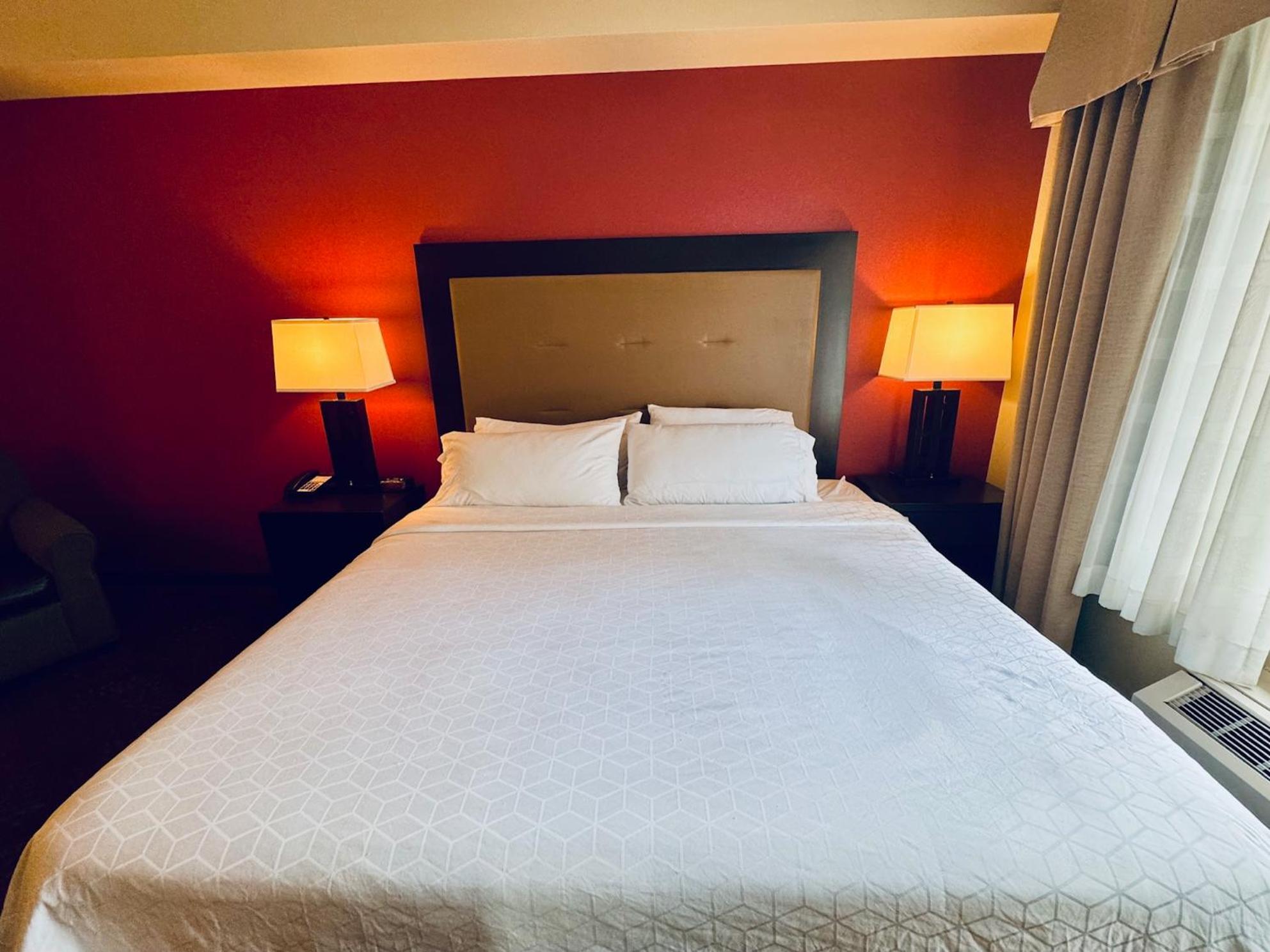 Hotel Wyndham Garden Anchorage Airport Extérieur photo